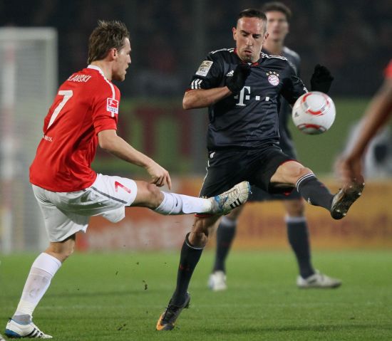 前锋搭档 前锋搭档